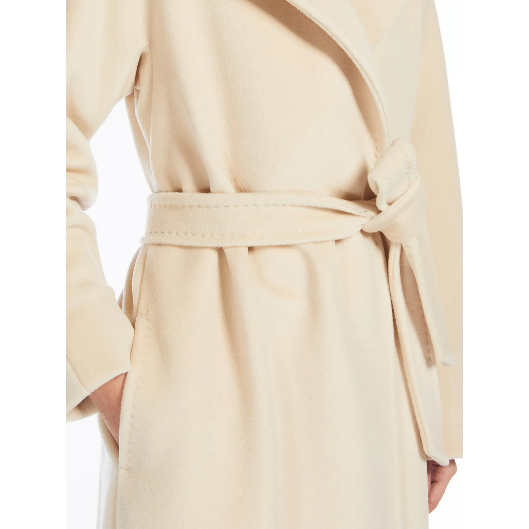 albino long robe coat