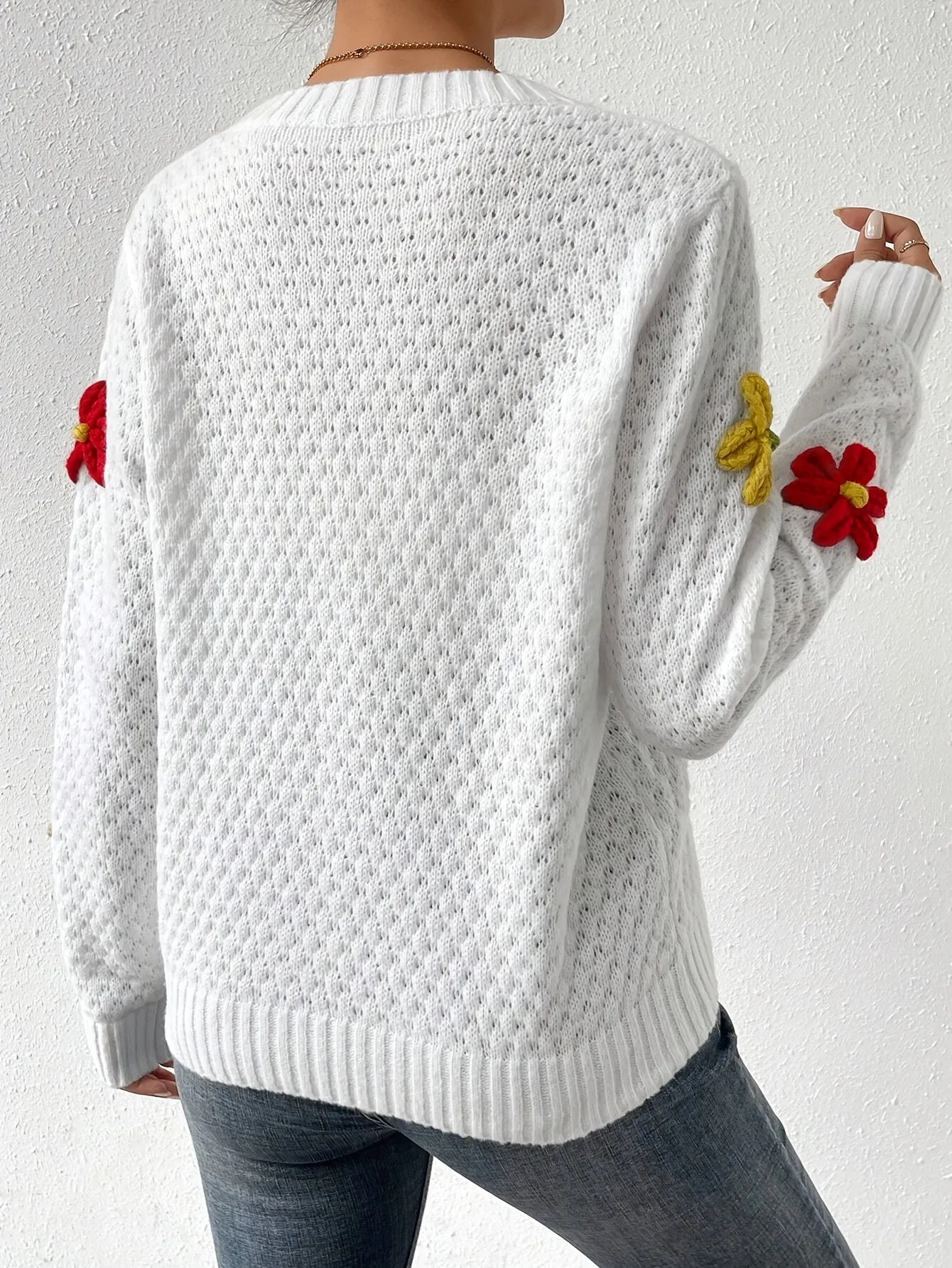 Angela - 3D Floral Knit Sweater