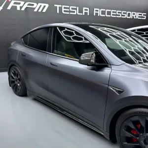 Model Y Colossal Side Skirt Overlays - Real Dry Molded Carbon Fiber