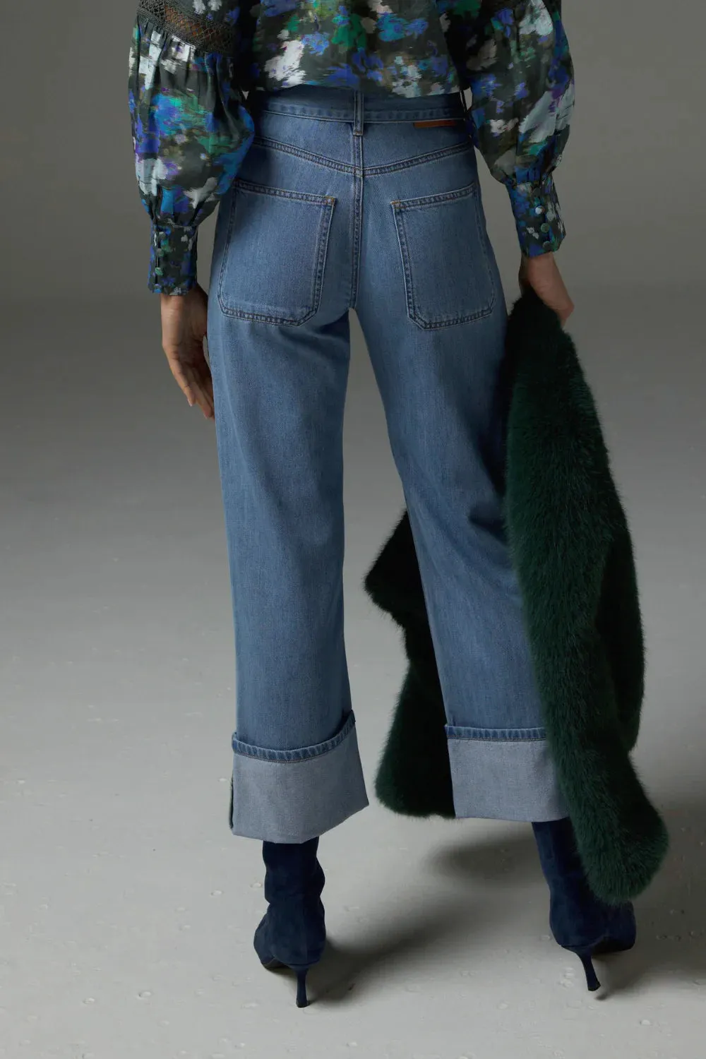 ZOE KRATZMANN - Compile Jean